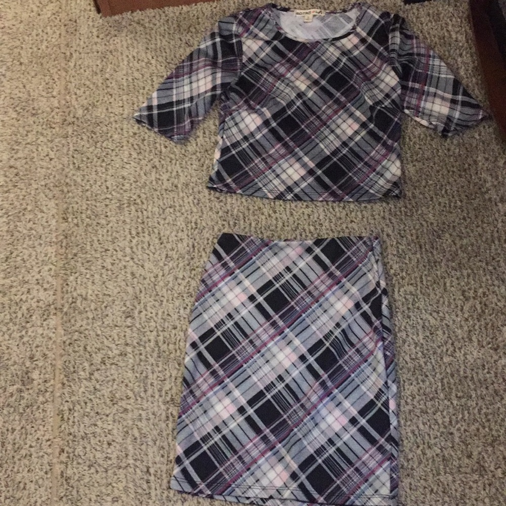 Two piece skirt set plaid